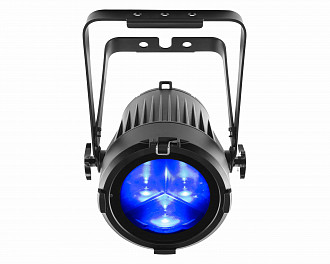 CHAUVET-PRO COLORado 2-SOLO Светодиодный RGBW прожектор 3х40Вт RGBW LED, zoom 7-42